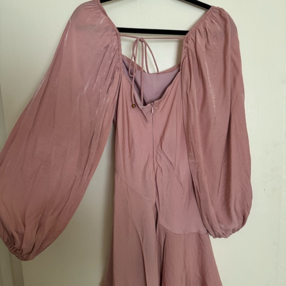 Selfie Leslie Beaujolais Long Sleeve Cowl Neckline Ruffle Satin Mini Dress Blush - Picture 7 of 7